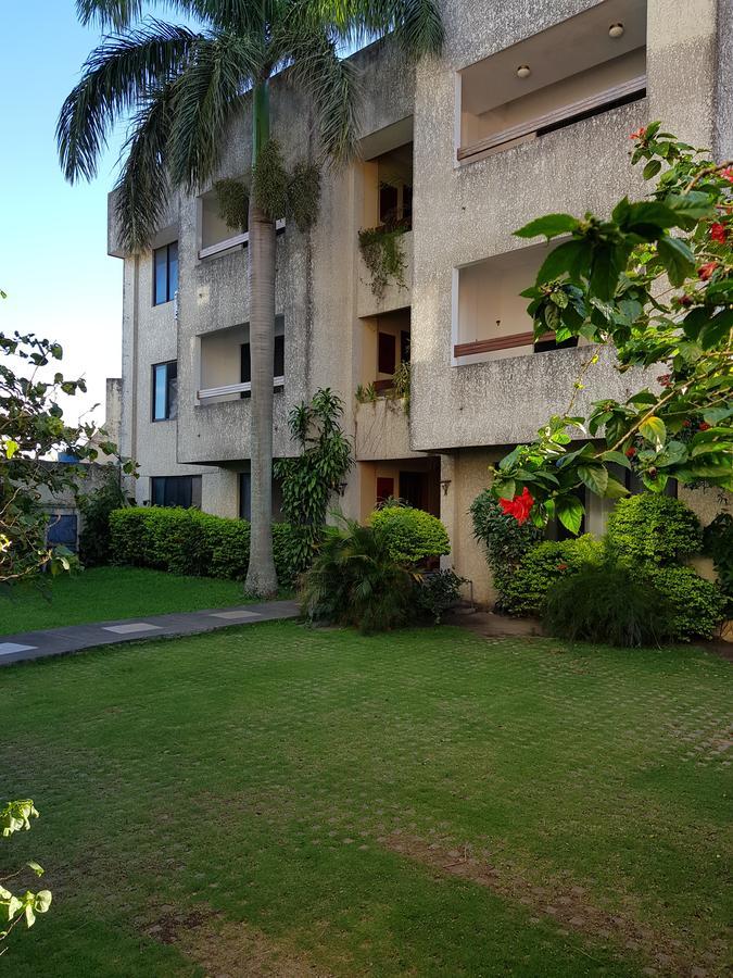 Las Palmeras Apartment Santa Cruz de La Sierra Exterior photo